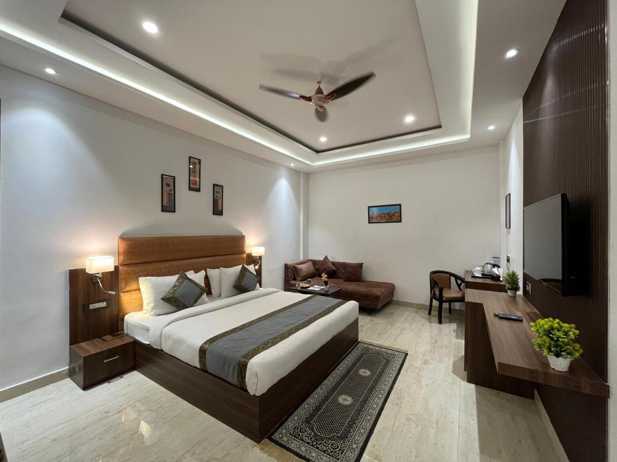 Hotel Kalawati Palace Varanasi Exteriör bild