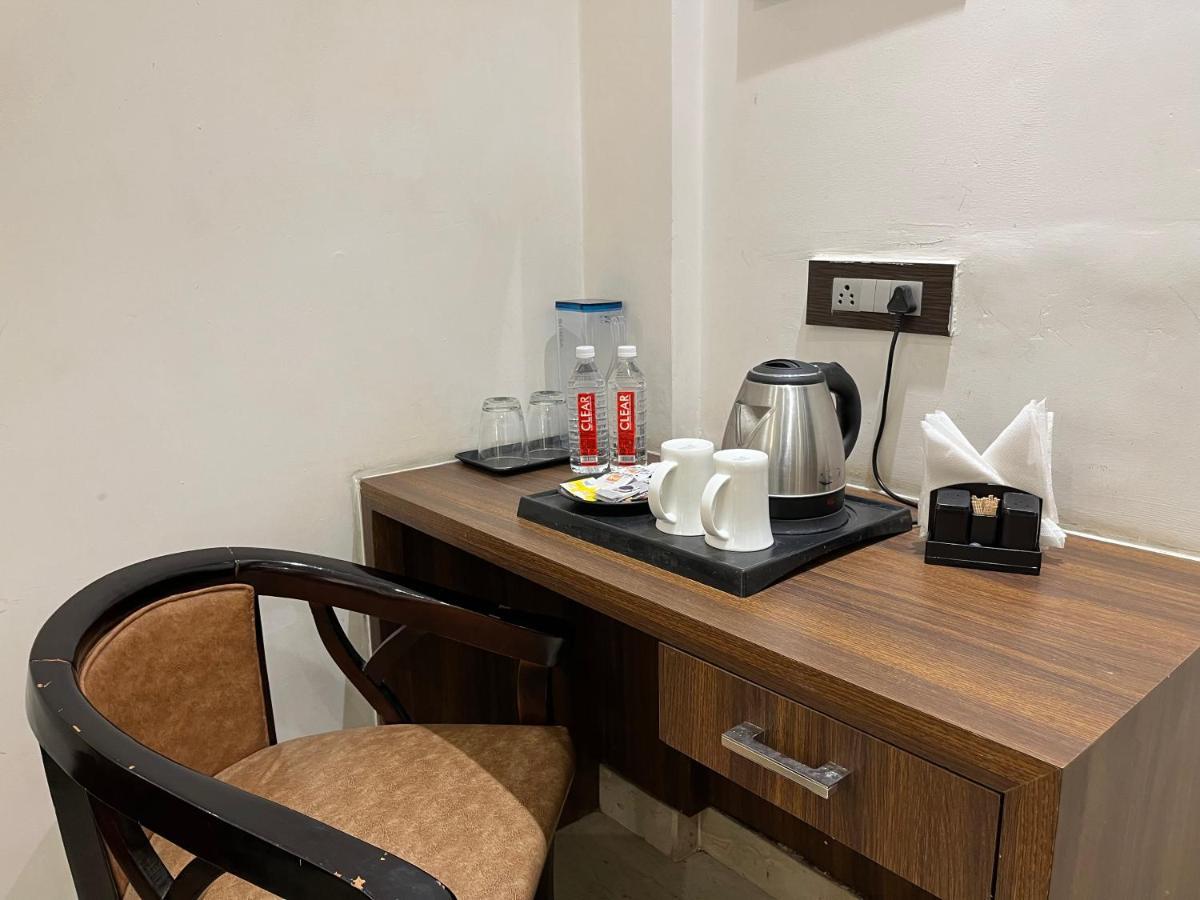 Hotel Kalawati Palace Varanasi Exteriör bild