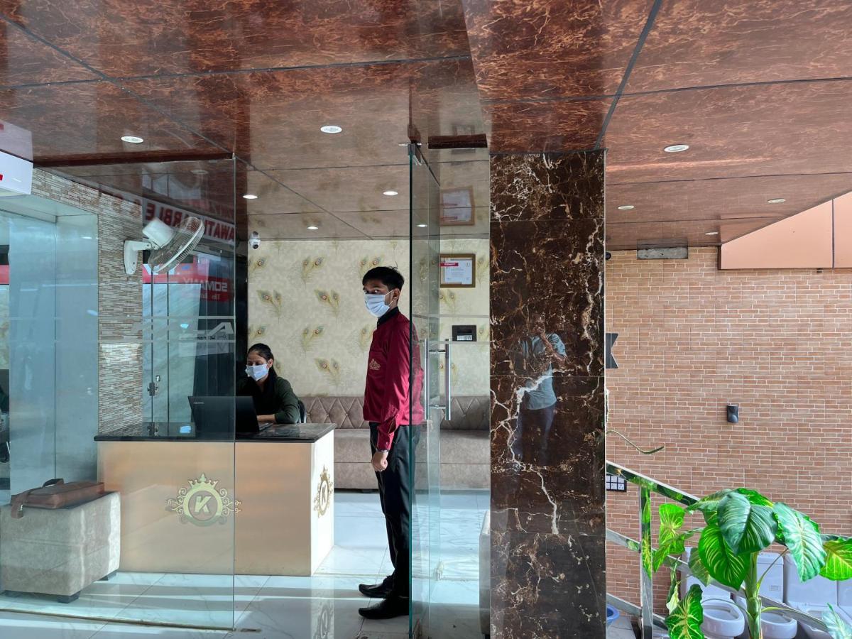 Hotel Kalawati Palace Varanasi Exteriör bild